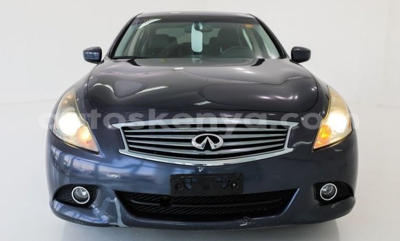 Imported Infiniti Q Blue Makiinaa iti Import - Dubai keessatti Central Kenya keessatti