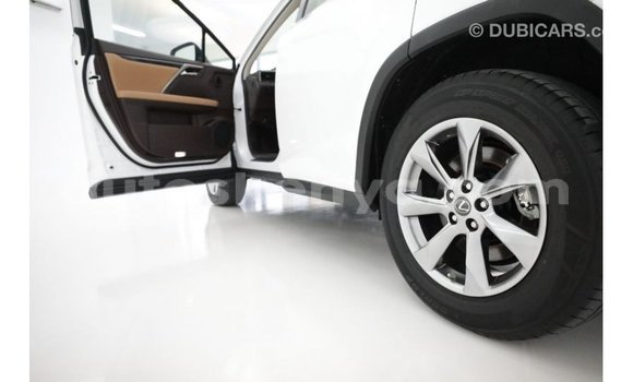 Imported Lexus RX 350 White Makiinaa iti Import - Dubai keessatti Central Kenya keessatti Imported Lexus RX 350 White Makiinaa iti Import - Dubai keessatti Central Kenya keessatti