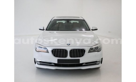 Imported BMW HP White Doqdoqqee iti Import - Dubai keessatti Central Kenya keessatti Imported BMW HP White Doqdoqqee iti Import - Dubai keessatti Central Kenya keessatti