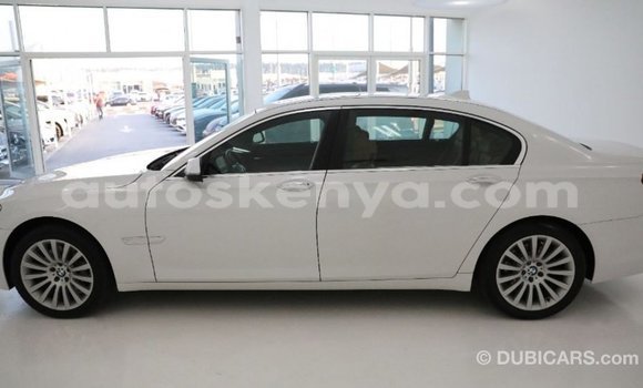 Imported BMW HP White Doqdoqqee iti Import - Dubai keessatti Central Kenya keessatti Imported BMW HP White Doqdoqqee iti Import - Dubai keessatti Central Kenya keessatti