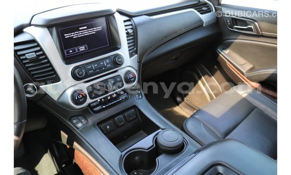 Nunua Imported GMC Yukon Nyeusi Gari ndani ya Import - Dubai nchini Kati Kenya Nunua Imported GMC Yukon Nyeusi Gari ndani ya Import - Dubai nchini Kati Kenya