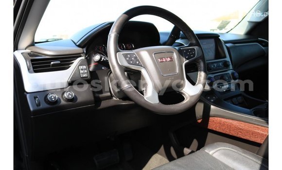 Nunua Imported GMC Yukon Nyeusi Gari ndani ya Import - Dubai nchini Kati Kenya Nunua Imported GMC Yukon Nyeusi Gari ndani ya Import - Dubai nchini Kati Kenya