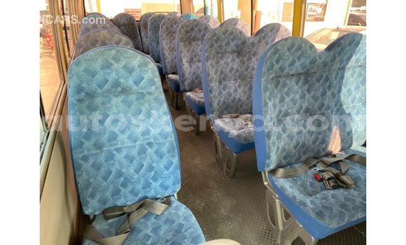 Imported Mitsubishi Carisma Other Makiinaa iti Import - Dubai keessatti Central Kenya keessatti Imported Mitsubishi Carisma Other Makiinaa iti Import - Dubai keessatti Central Kenya keessatti