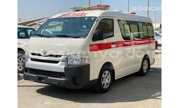 Buy Import Toyota Hiace White Car in Import - Dubai in Central Kenya Buy Import Toyota Hiace White Car in Import - Dubai in Central Kenya