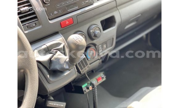 Buy Import Toyota Hiace White Car in Import - Dubai in Central Kenya Buy Import Toyota Hiace White Car in Import - Dubai in Central Kenya