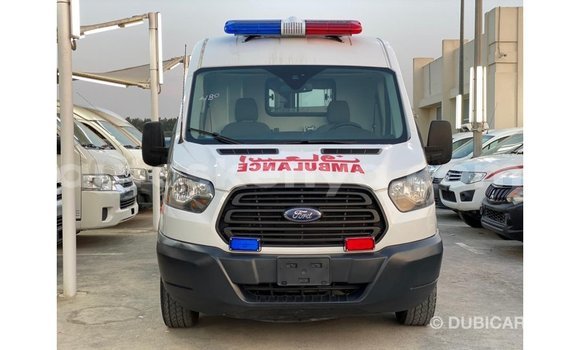 Buy Import Ford Club Wagon White Car in Import - Dubai in Central Kenya Buy Import Ford Club Wagon White Car in Import - Dubai in Central Kenya