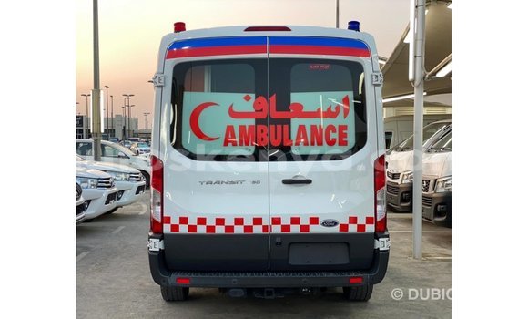 Buy Import Ford Club Wagon White Car in Import - Dubai in Central Kenya Buy Import Ford Club Wagon White Car in Import - Dubai in Central Kenya