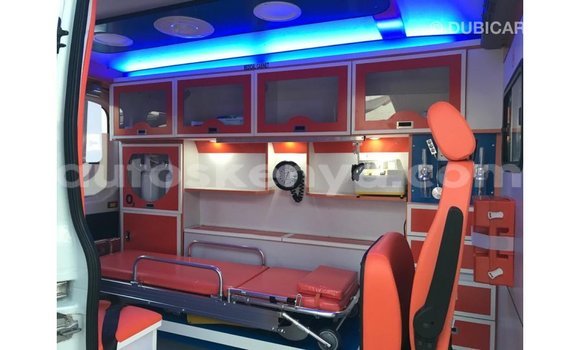 Buy Import Ford Club Wagon White Car in Import - Dubai in Central Kenya Buy Import Ford Club Wagon White Car in Import - Dubai in Central Kenya