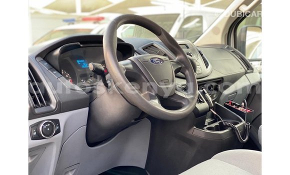 Buy Import Ford Club Wagon White Car in Import - Dubai in Central Kenya Buy Import Ford Club Wagon White Car in Import - Dubai in Central Kenya