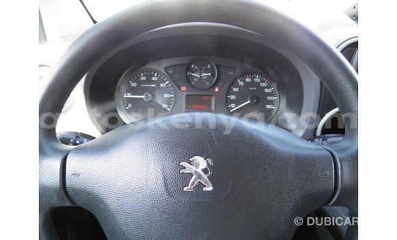 Nunua Imported Peugeot Partner Nyeupe Gari ndani ya Import - Dubai nchini Kati Kenya Nunua Imported Peugeot Partner Nyeupe Gari ndani ya Import - Dubai nchini Kati Kenya