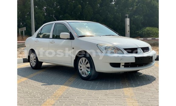 Imported Mitsubishi Lancer White Makiinaa iti Import - Dubai keessatti Central Kenya keessatti Imported Mitsubishi Lancer White Makiinaa iti Import - Dubai keessatti Central Kenya keessatti