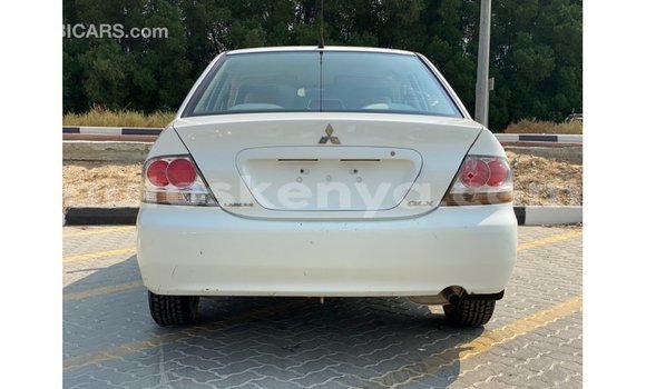 Imported Mitsubishi Lancer White Makiinaa iti Import - Dubai keessatti Central Kenya keessatti Imported Mitsubishi Lancer White Makiinaa iti Import - Dubai keessatti Central Kenya keessatti