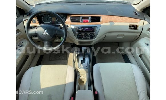 Imported Mitsubishi Lancer White Makiinaa iti Import - Dubai keessatti Central Kenya keessatti Imported Mitsubishi Lancer White Makiinaa iti Import - Dubai keessatti Central Kenya keessatti