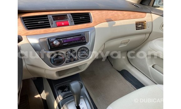 Imported Mitsubishi Lancer White Makiinaa iti Import - Dubai keessatti Central Kenya keessatti Imported Mitsubishi Lancer White Makiinaa iti Import - Dubai keessatti Central Kenya keessatti