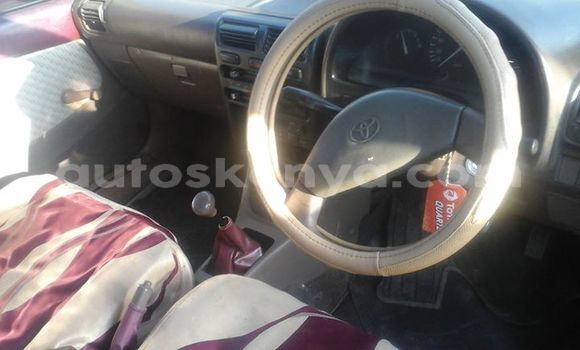 Oofamaa Toyota Starlet Red Makiinaa iti Ol Kalou keessatti Central Kenya keessatti Oofamaa Toyota Starlet Red Makiinaa iti Ol Kalou keessatti Central Kenya keessatti