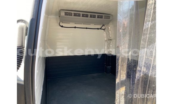 Imported Peugeot Partner White Makiinaa iti Import - Dubai keessatti Central Kenya keessatti Imported Peugeot Partner White Makiinaa iti Import - Dubai keessatti Central Kenya keessatti