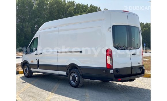 Buy Import Ford Club Wagon White Car in Import - Dubai in Central Kenya Buy Import Ford Club Wagon White Car in Import - Dubai in Central Kenya