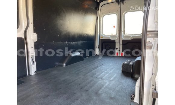 Buy Import Ford Club Wagon White Car in Import - Dubai in Central Kenya Buy Import Ford Club Wagon White Car in Import - Dubai in Central Kenya