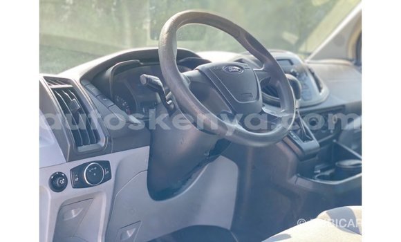 Buy Import Ford Club Wagon White Car in Import - Dubai in Central Kenya Buy Import Ford Club Wagon White Car in Import - Dubai in Central Kenya