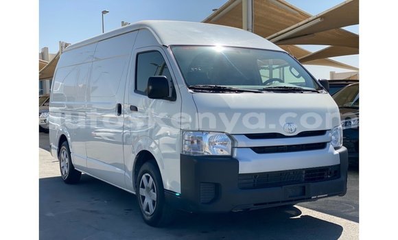 Nunua Imported Toyota Hiace Nyeupe Gari ndani ya Import - Dubai nchini Kati Kenya Nunua Imported Toyota Hiace Nyeupe Gari ndani ya Import - Dubai nchini Kati Kenya