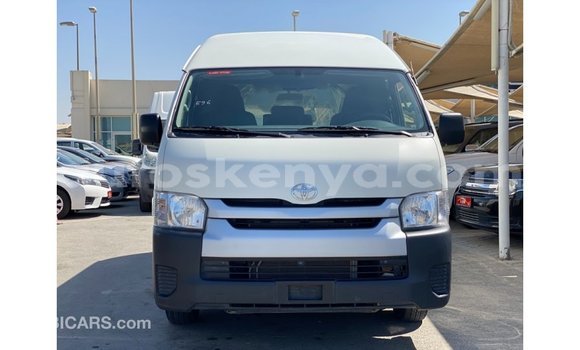 Nunua Imported Toyota Hiace Nyeupe Gari ndani ya Import - Dubai nchini Kati Kenya Nunua Imported Toyota Hiace Nyeupe Gari ndani ya Import - Dubai nchini Kati Kenya