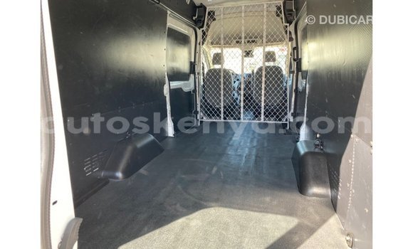 Nunua Imported Ford Club Wagon Nyeupe Gari ndani ya Import - Dubai nchini Kati Kenya Nunua Imported Ford Club Wagon Nyeupe Gari ndani ya Import - Dubai nchini Kati Kenya