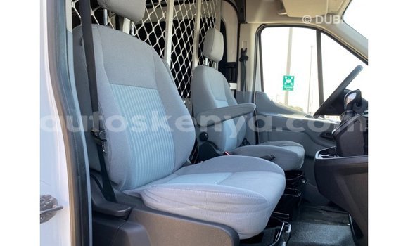 Nunua Imported Ford Club Wagon Nyeupe Gari ndani ya Import - Dubai nchini Kati Kenya Nunua Imported Ford Club Wagon Nyeupe Gari ndani ya Import - Dubai nchini Kati Kenya