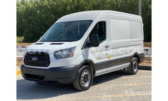 Buy Import Ford Club Wagon White Car in Import - Dubai in Central Kenya Buy Import Ford Club Wagon White Car in Import - Dubai in Central Kenya