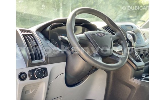 Buy Import Ford Club Wagon White Car in Import - Dubai in Central Kenya Buy Import Ford Club Wagon White Car in Import - Dubai in Central Kenya