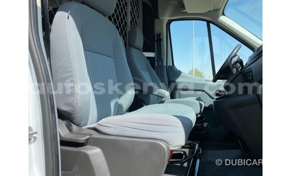 Buy Import Ford Club Wagon White Car in Import - Dubai in Central Kenya Buy Import Ford Club Wagon White Car in Import - Dubai in Central Kenya