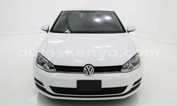 Nunua Imported Volkswagen Golf Nyeupe Gari ndani ya Import - Dubai nchini Kati Kenya