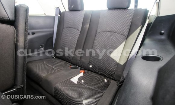 Buy Import Dodge Journey White Car in Import - Dubai in Central Kenya Buy Import Dodge Journey White Car in Import - Dubai in Central Kenya