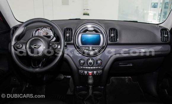 Imported Mini Cooper Red Makiinaa iti Import - Dubai keessatti Central Kenya keessatti Imported Mini Cooper Red Makiinaa iti Import - Dubai keessatti Central Kenya keessatti