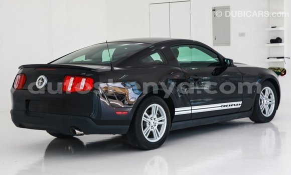 Imported Ford Mustang Black Makiinaa iti Import - Dubai keessatti Central Kenya keessatti Imported Ford Mustang Black Makiinaa iti Import - Dubai keessatti Central Kenya keessatti