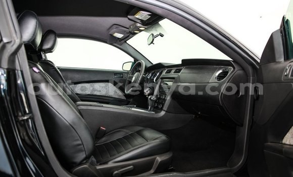 Imported Ford Mustang Black Makiinaa iti Import - Dubai keessatti Central Kenya keessatti Imported Ford Mustang Black Makiinaa iti Import - Dubai keessatti Central Kenya keessatti