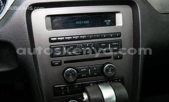 Imported Ford Mustang Black Makiinaa iti Import - Dubai keessatti Central Kenya keessatti Imported Ford Mustang Black Makiinaa iti Import - Dubai keessatti Central Kenya keessatti