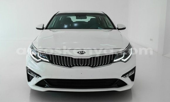 Imported Kia Optima White Makiinaa iti Import - Dubai keessatti Central Kenya keessatti