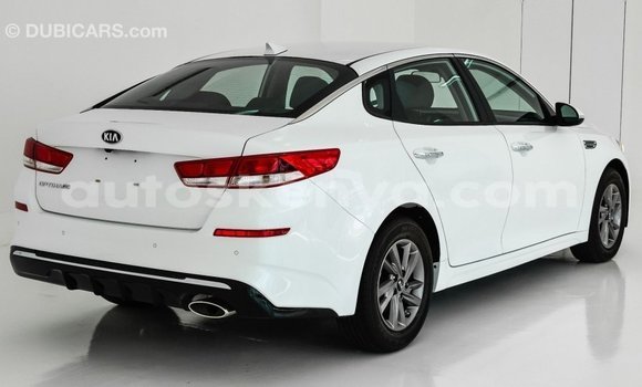 Nunua Imported Kia Optima Nyeupe Gari ndani ya Import - Dubai nchini Kati Kenya Nunua Imported Kia Optima Nyeupe Gari ndani ya Import - Dubai nchini Kati Kenya