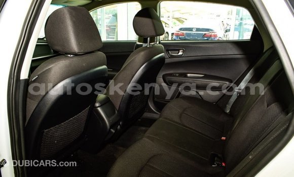 Nunua Imported Kia Optima Nyeupe Gari ndani ya Import - Dubai nchini Kati Kenya Nunua Imported Kia Optima Nyeupe Gari ndani ya Import - Dubai nchini Kati Kenya