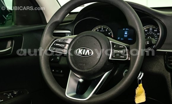 Nunua Imported Kia Optima Nyeupe Gari ndani ya Import - Dubai nchini Kati Kenya Nunua Imported Kia Optima Nyeupe Gari ndani ya Import - Dubai nchini Kati Kenya