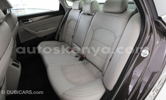 Imported Hyundai Sonata Brown Makiinaa iti Import - Dubai keessatti Central Kenya keessatti Imported Hyundai Sonata Brown Makiinaa iti Import - Dubai keessatti Central Kenya keessatti