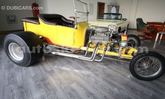 Imported Ford Club Wagon Other Makiinaa iti Import - Dubai keessatti Central Kenya keessatti Imported Ford Club Wagon Other Makiinaa iti Import - Dubai keessatti Central Kenya keessatti