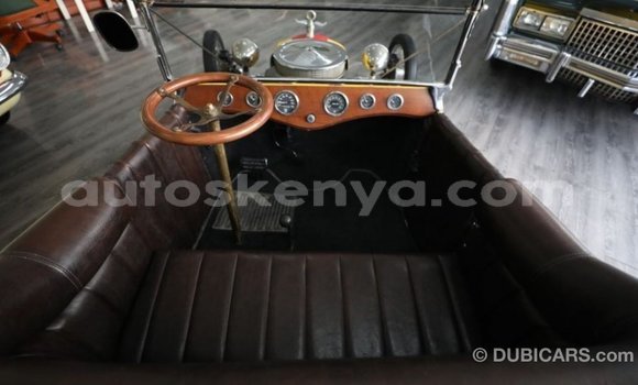 Imported Ford Club Wagon Other Makiinaa iti Import - Dubai keessatti Central Kenya keessatti Imported Ford Club Wagon Other Makiinaa iti Import - Dubai keessatti Central Kenya keessatti