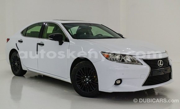 Nunua Imported Lexus ES Nyeupe Gari ndani ya Import - Dubai nchini Kati Kenya Nunua Imported Lexus ES Nyeupe Gari ndani ya Import - Dubai nchini Kati Kenya