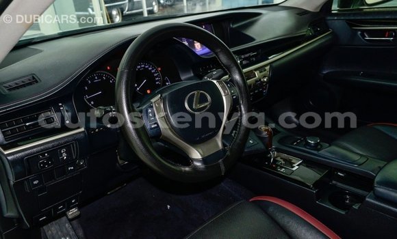 Nunua Imported Lexus ES Nyeupe Gari ndani ya Import - Dubai nchini Kati Kenya Nunua Imported Lexus ES Nyeupe Gari ndani ya Import - Dubai nchini Kati Kenya