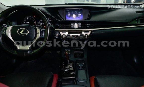Nunua Imported Lexus ES Nyeupe Gari ndani ya Import - Dubai nchini Kati Kenya Nunua Imported Lexus ES Nyeupe Gari ndani ya Import - Dubai nchini Kati Kenya