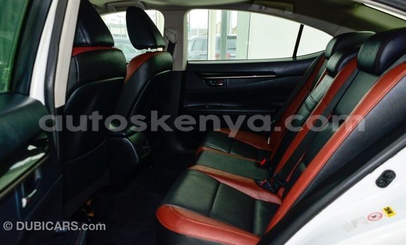 Nunua Imported Lexus ES Nyeupe Gari ndani ya Import - Dubai nchini Kati Kenya Nunua Imported Lexus ES Nyeupe Gari ndani ya Import - Dubai nchini Kati Kenya