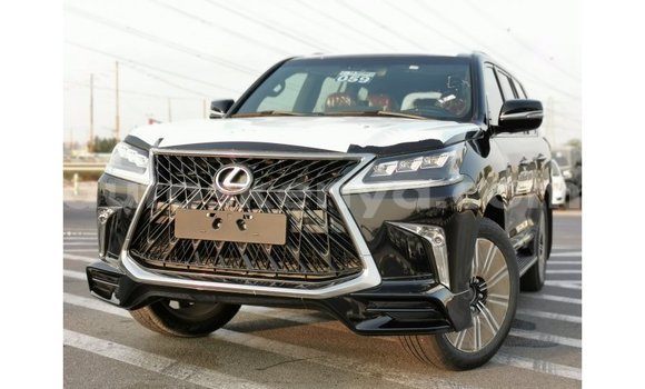 Nunua Imported Lexus LX Nyeusi Gari ndani ya Import - Dubai nchini Kati Kenya Nunua Imported Lexus LX Nyeusi Gari ndani ya Import - Dubai nchini Kati Kenya