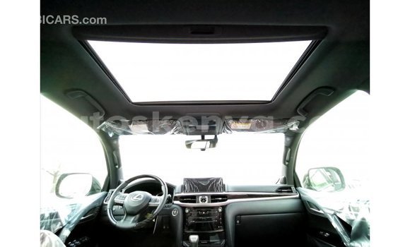 Nunua Imported Lexus LX Nyeusi Gari ndani ya Import - Dubai nchini Kati Kenya Nunua Imported Lexus LX Nyeusi Gari ndani ya Import - Dubai nchini Kati Kenya