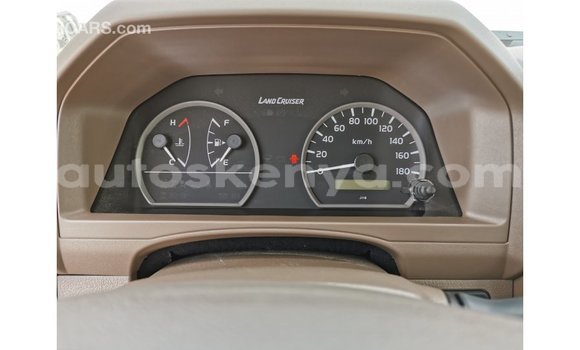 Buy Import Toyota Land Cruiser Other Car in Import - Dubai in Central Kenya Buy Import Toyota Land Cruiser Other Car in Import - Dubai in Central Kenya